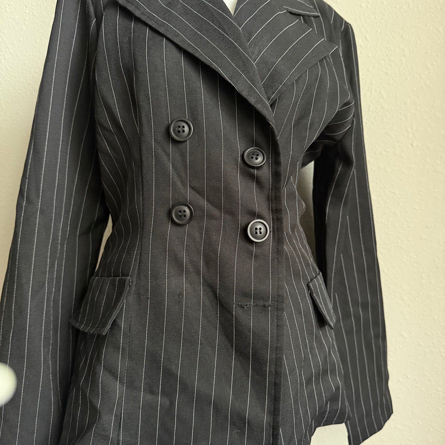 Office Siren pinstripe blazer