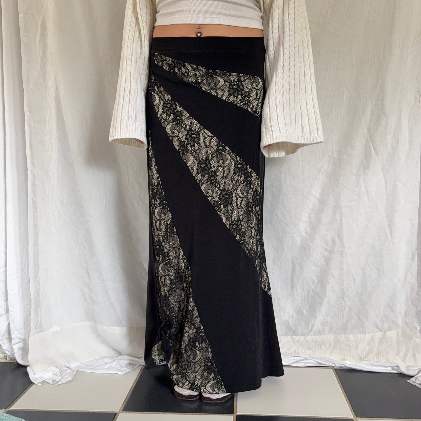 Evening lace maxi