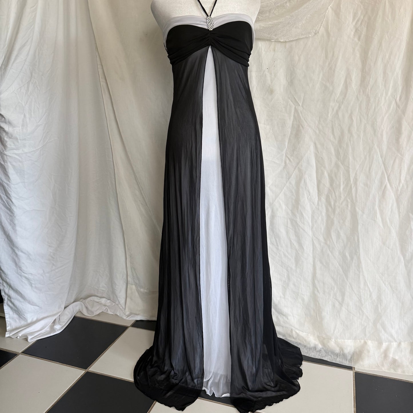 2000s Taboo prom halter dress