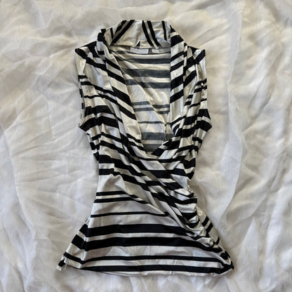 Striped office siren top