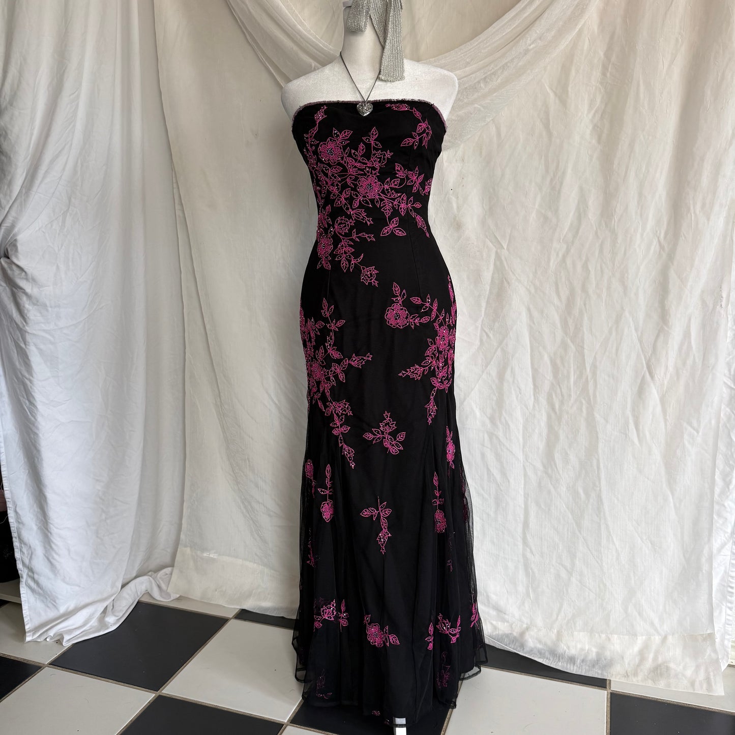 2000s Cache pink prom beaded gown