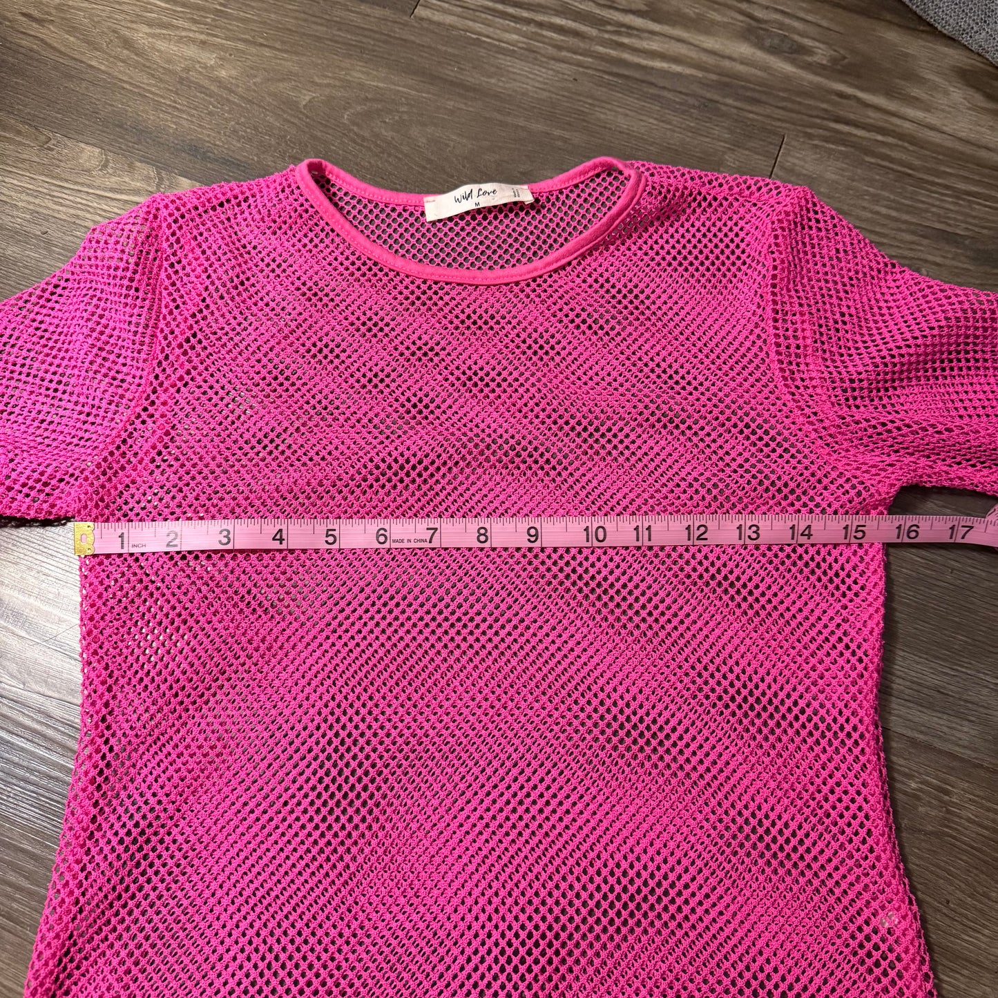 Fishnet pink top