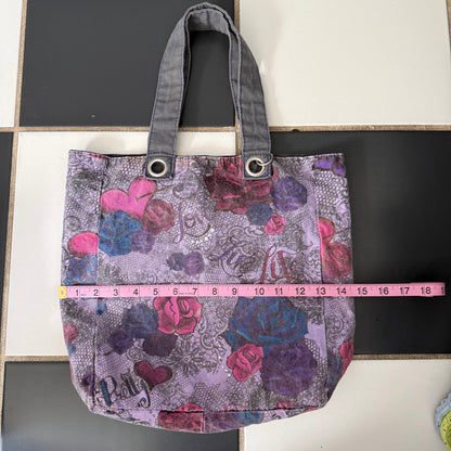 Grunge rose shoulder tote