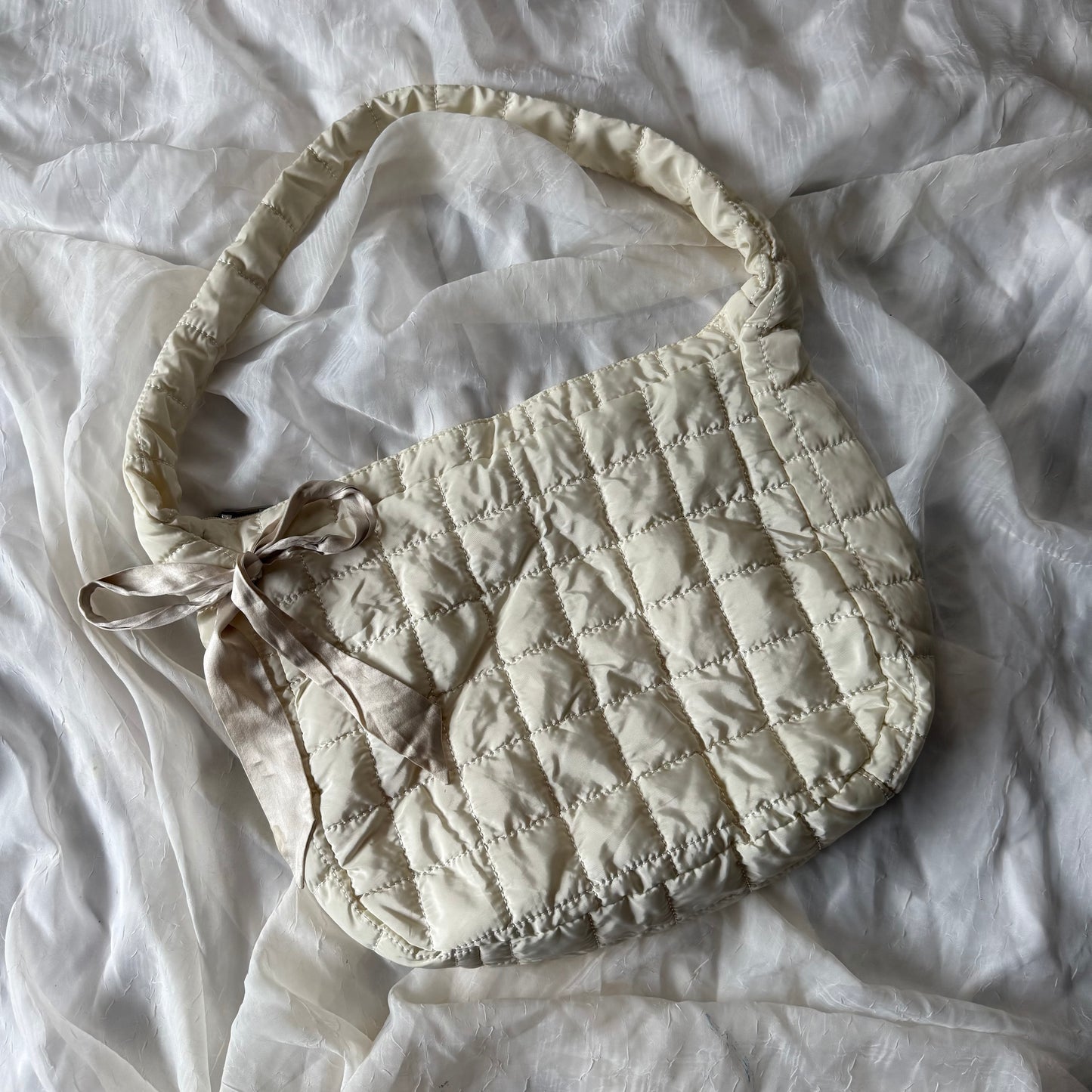 Cloud crossbody bag