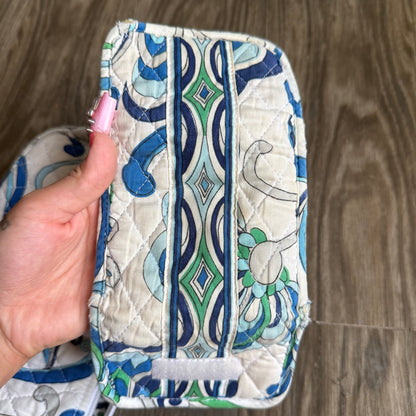 Vera Bradley paisley shoulder bag