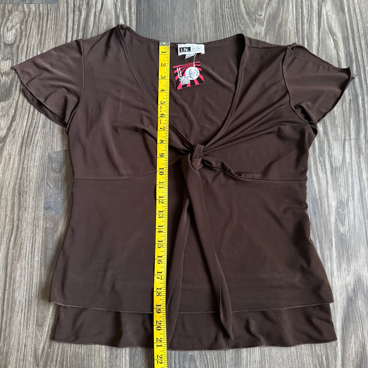 Y2K Susan’s brown basic top