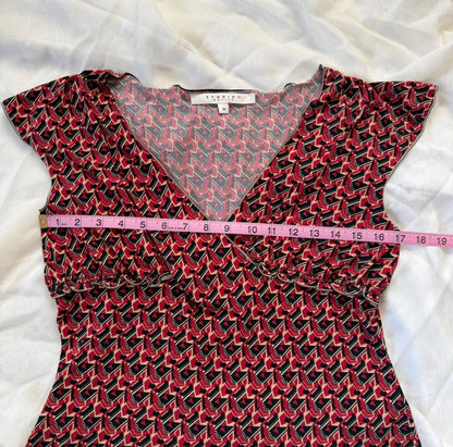 Red patterned picnic top