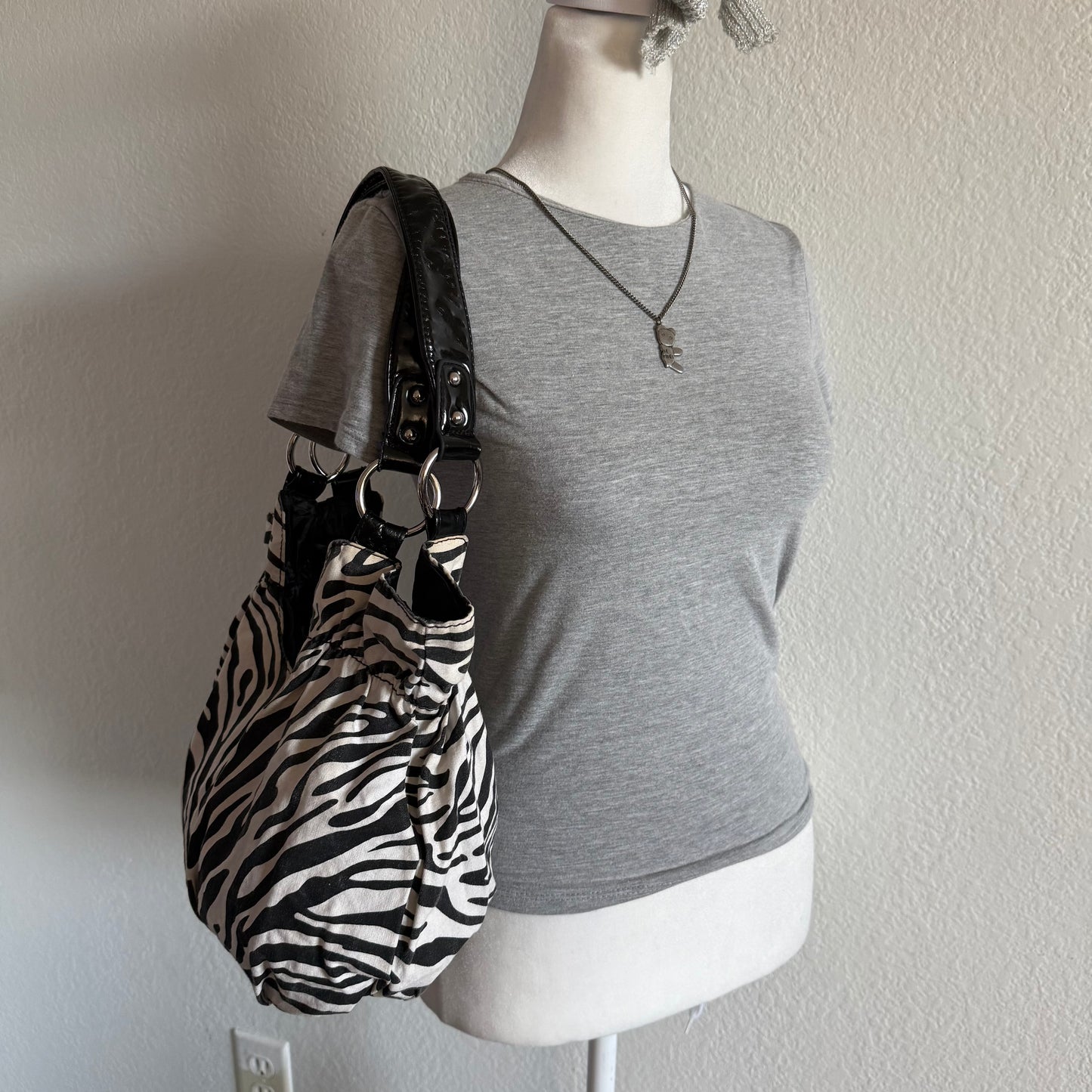 Zebra shoulder bag