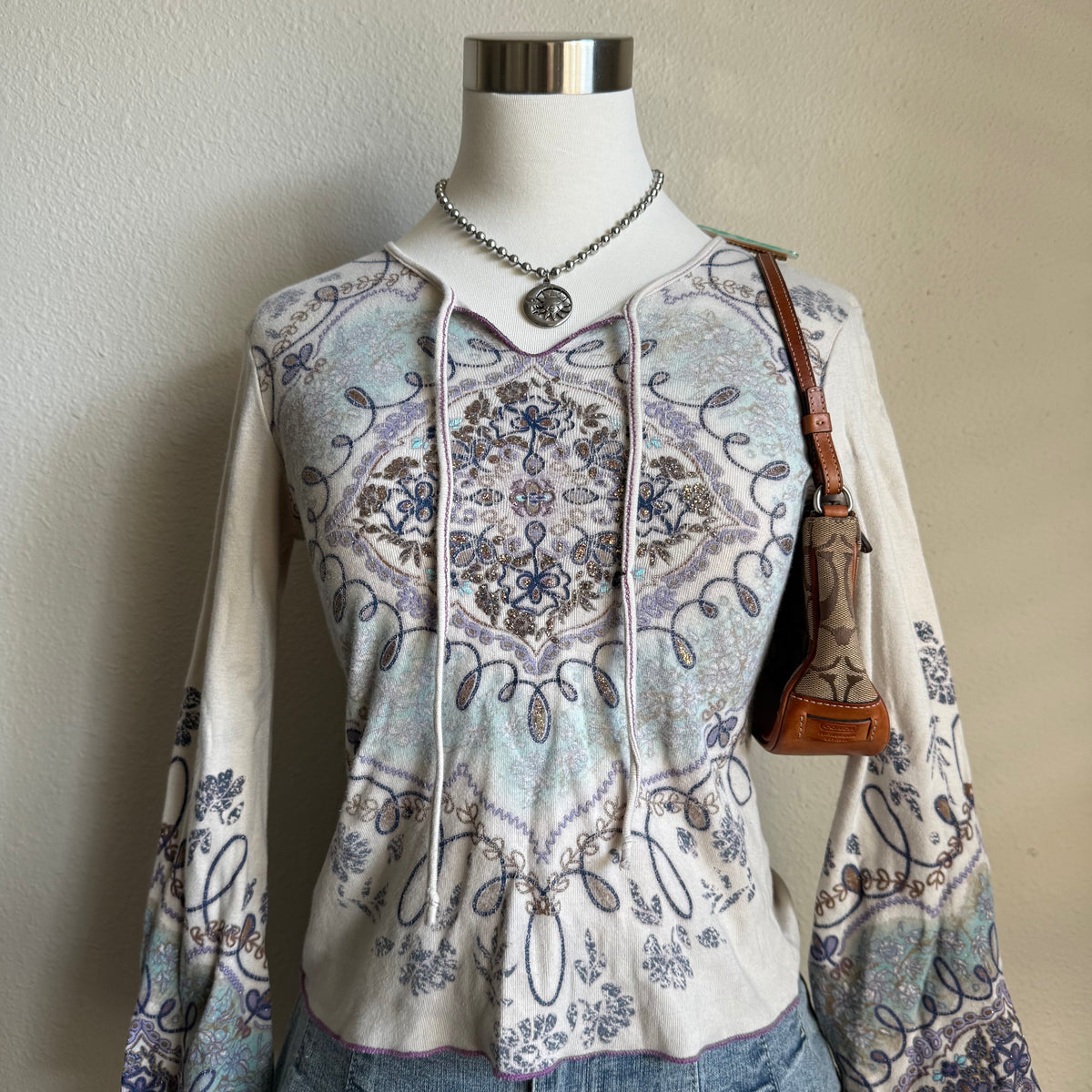 FANG whimsical longsleeve top