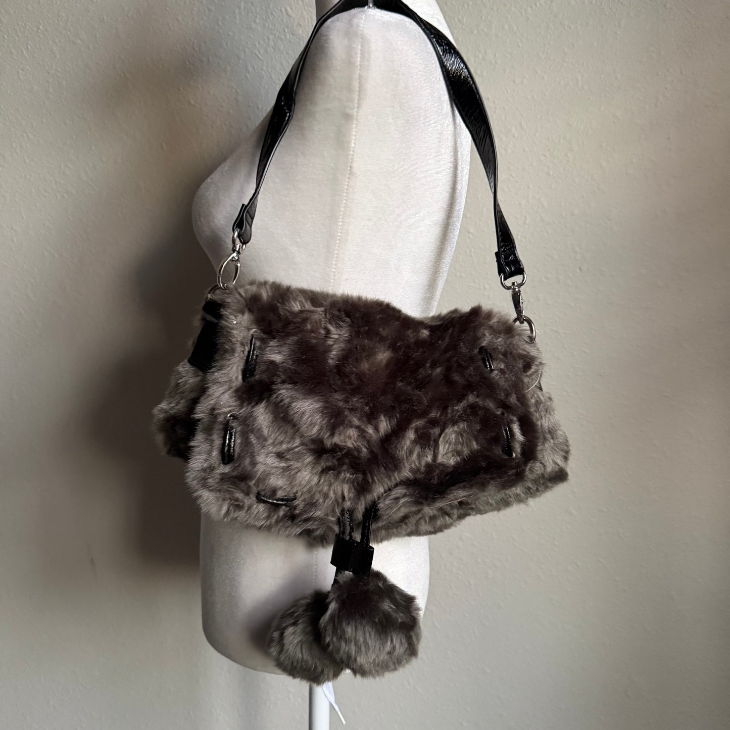 Faux Fur shoulder bag