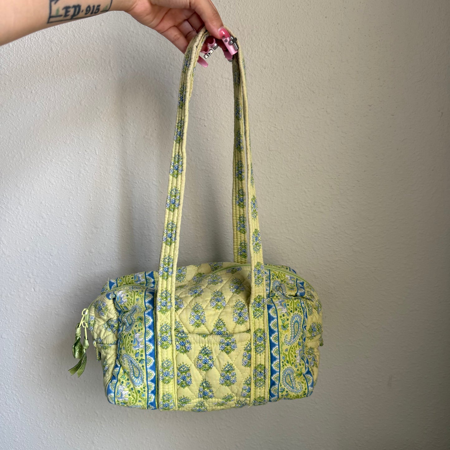 Vera Bradley paisley shoulder bag