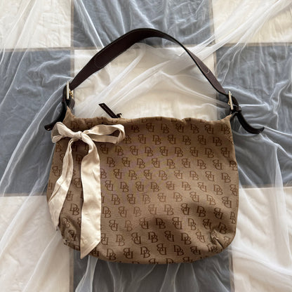Dooney & Bourke shoulder bag
