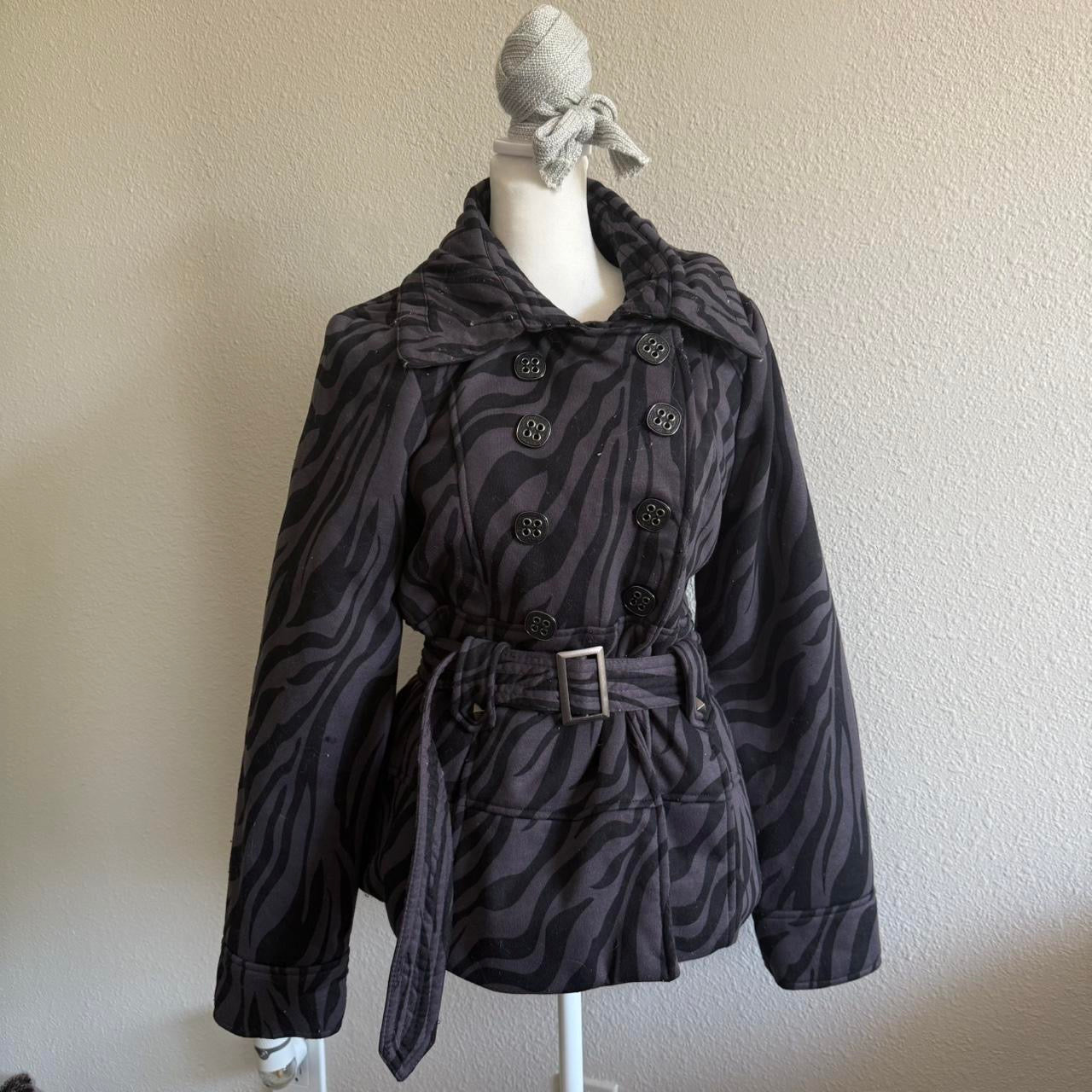 Zebra pea coat