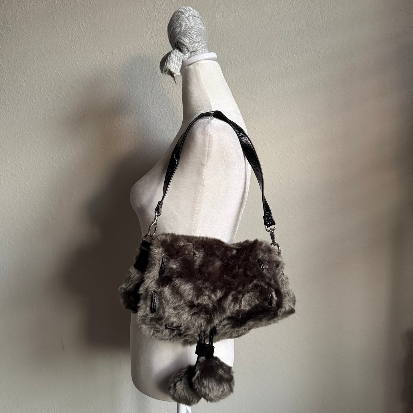 Faux Fur shoulder bag