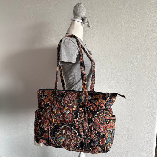 Vera Bradley boho shoulder bag