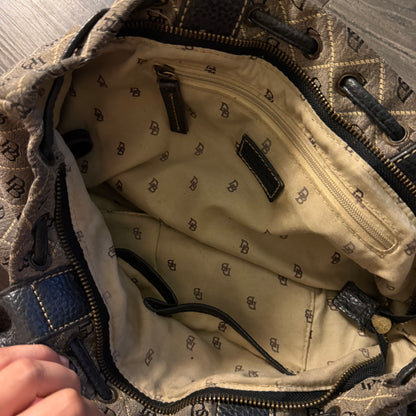 Dooney & Bourke shoulder bag