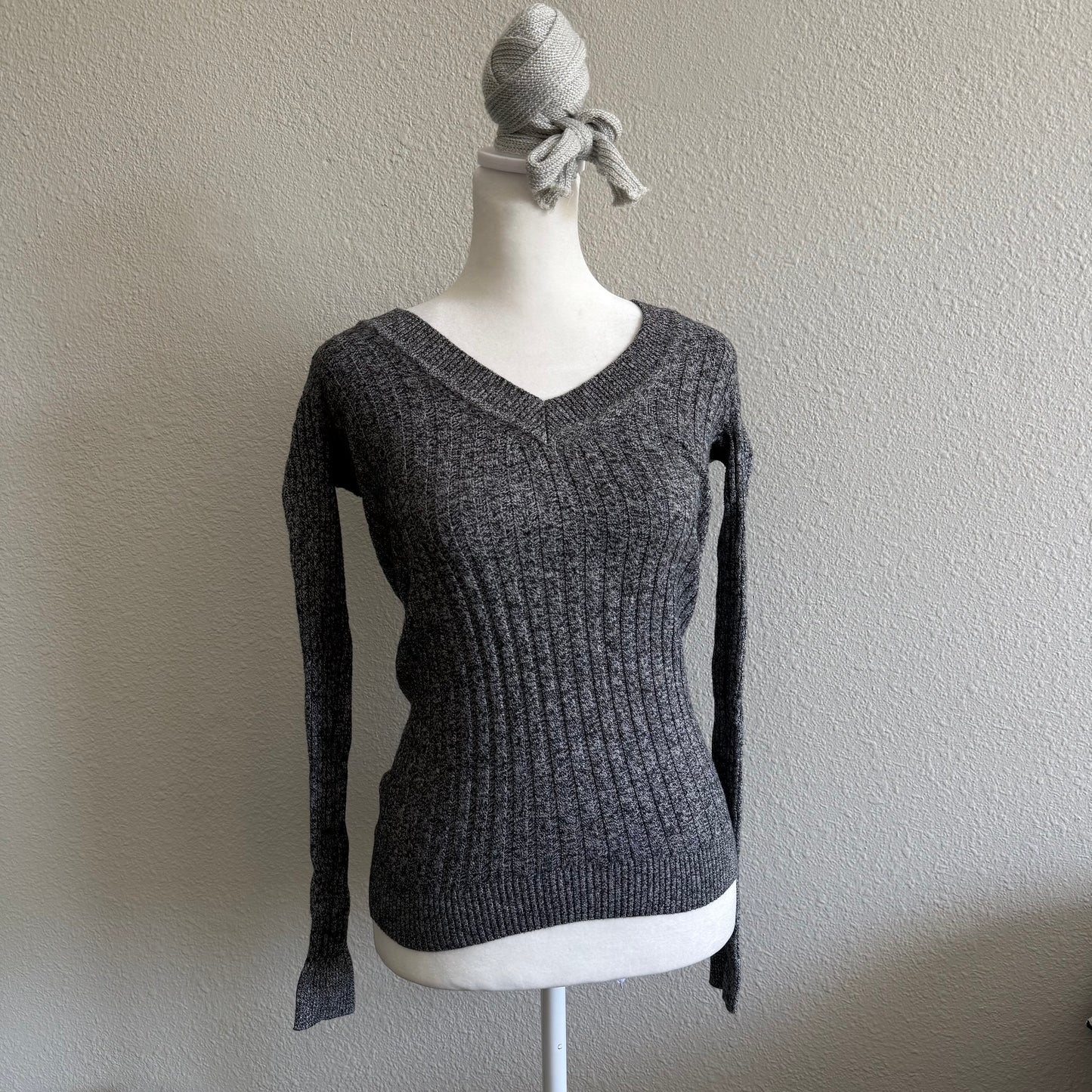 Express grey longsleeve