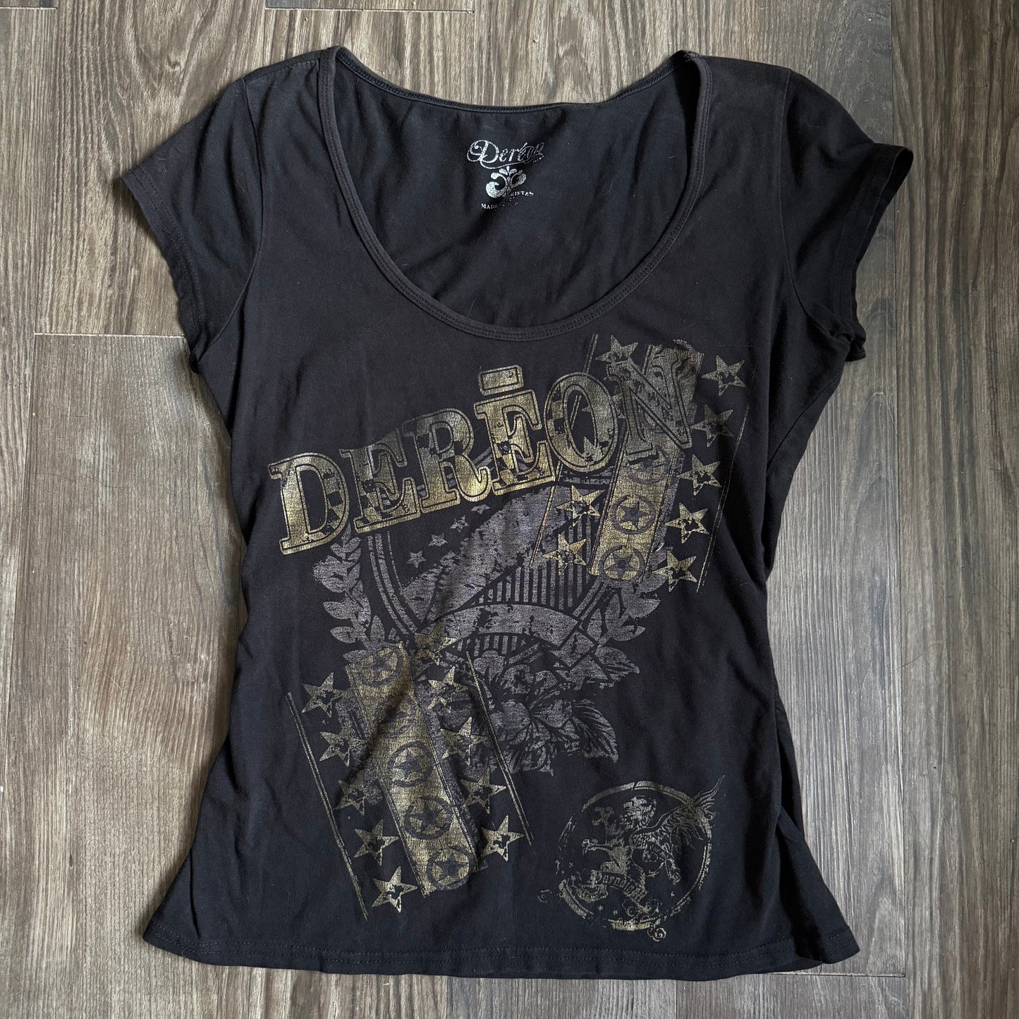 Dereon black top