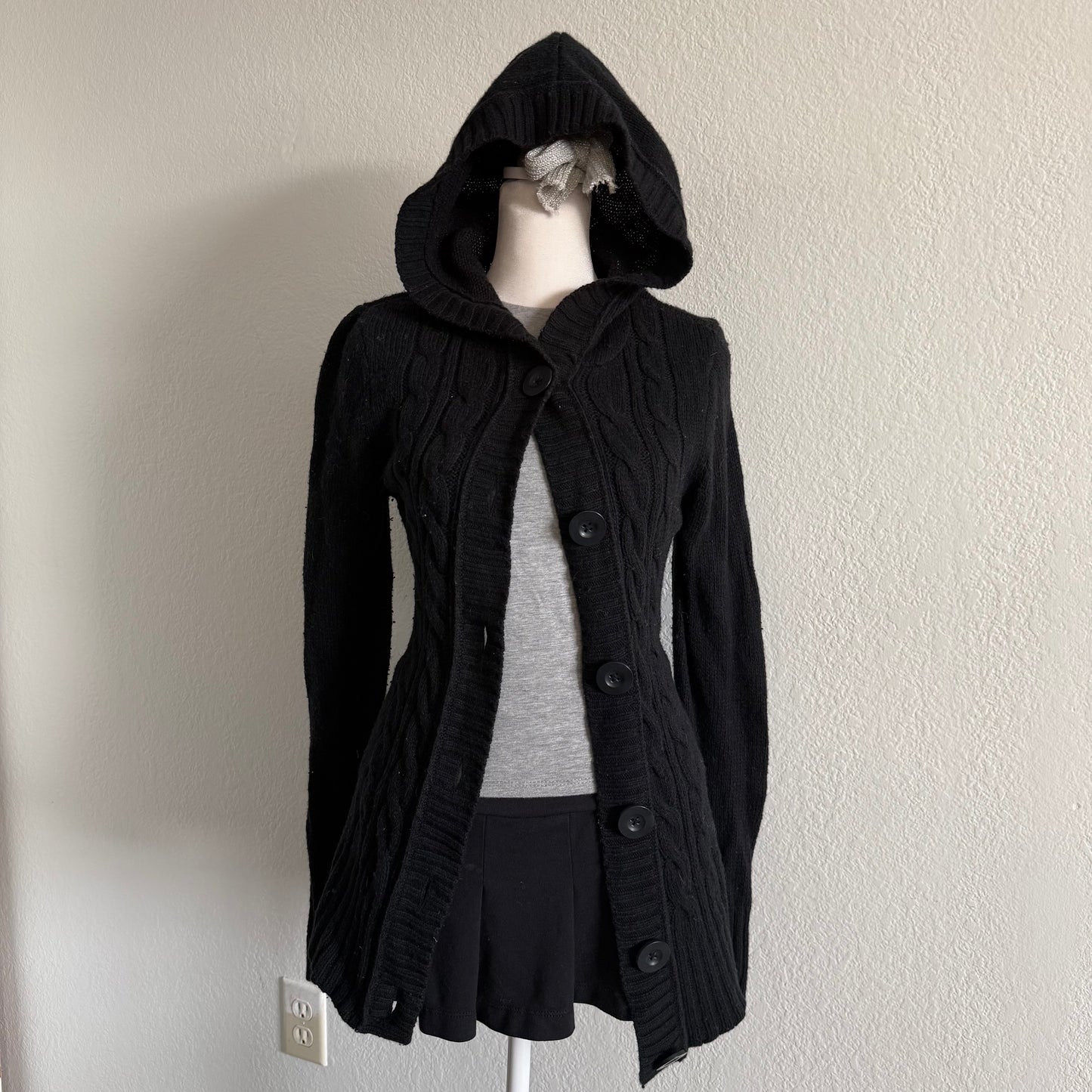 Black cable stitch fitted sweater