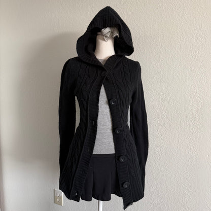 Black cable stitch fitted sweater