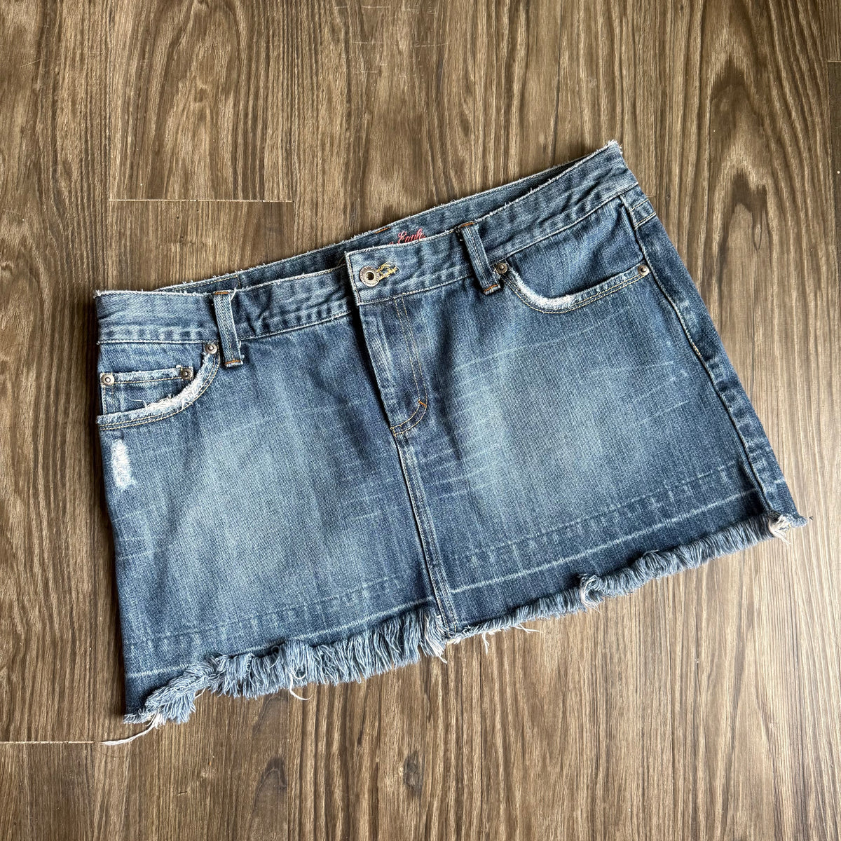American Eagle mini skirt