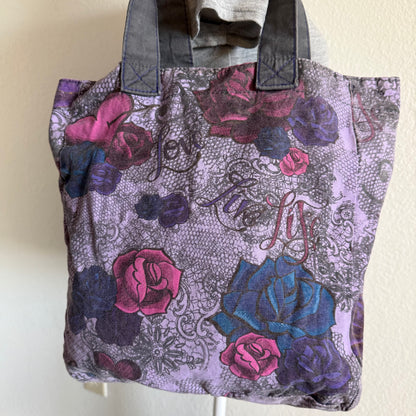 Grunge rose shoulder tote
