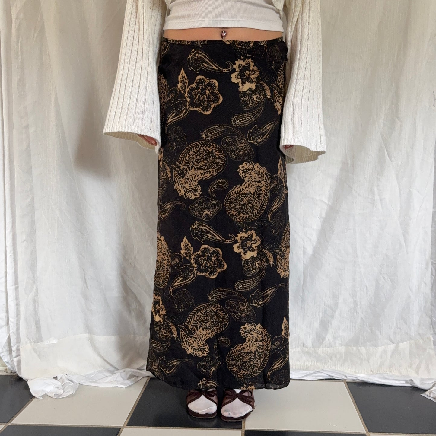Black paisley flower maxi skirt