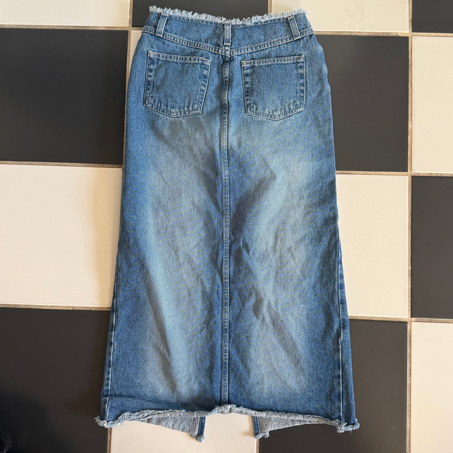Denim fitted maxi skirt