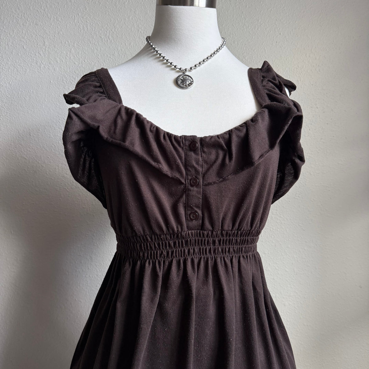 Molly’s brown fall dress