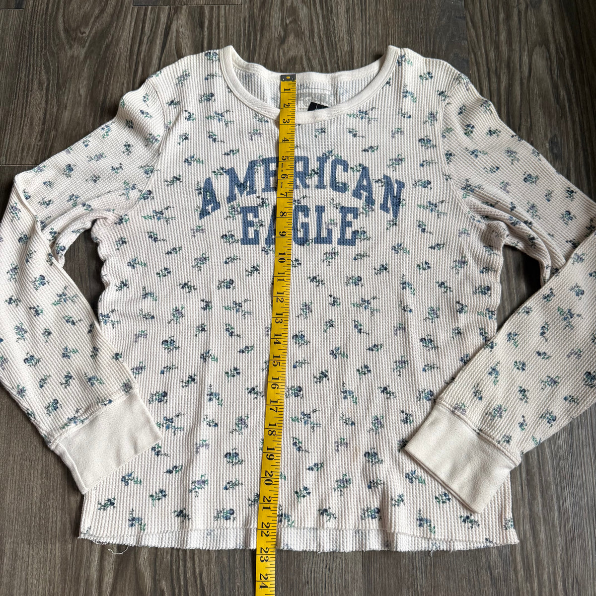 American Eagle thermal longsleeve