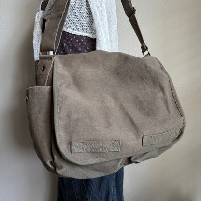 Grace’s messenger bag