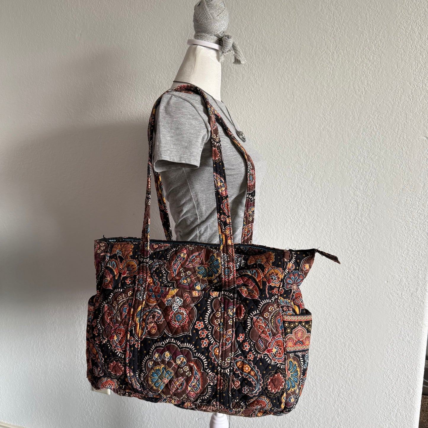 Vera Bradley boho shoulder bag