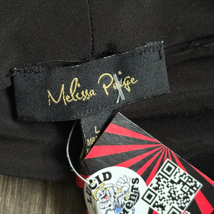 Melissa’s everyday black top
