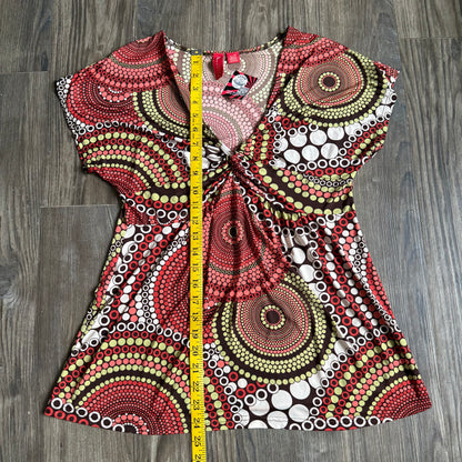 Zoey Beth circle patterned top