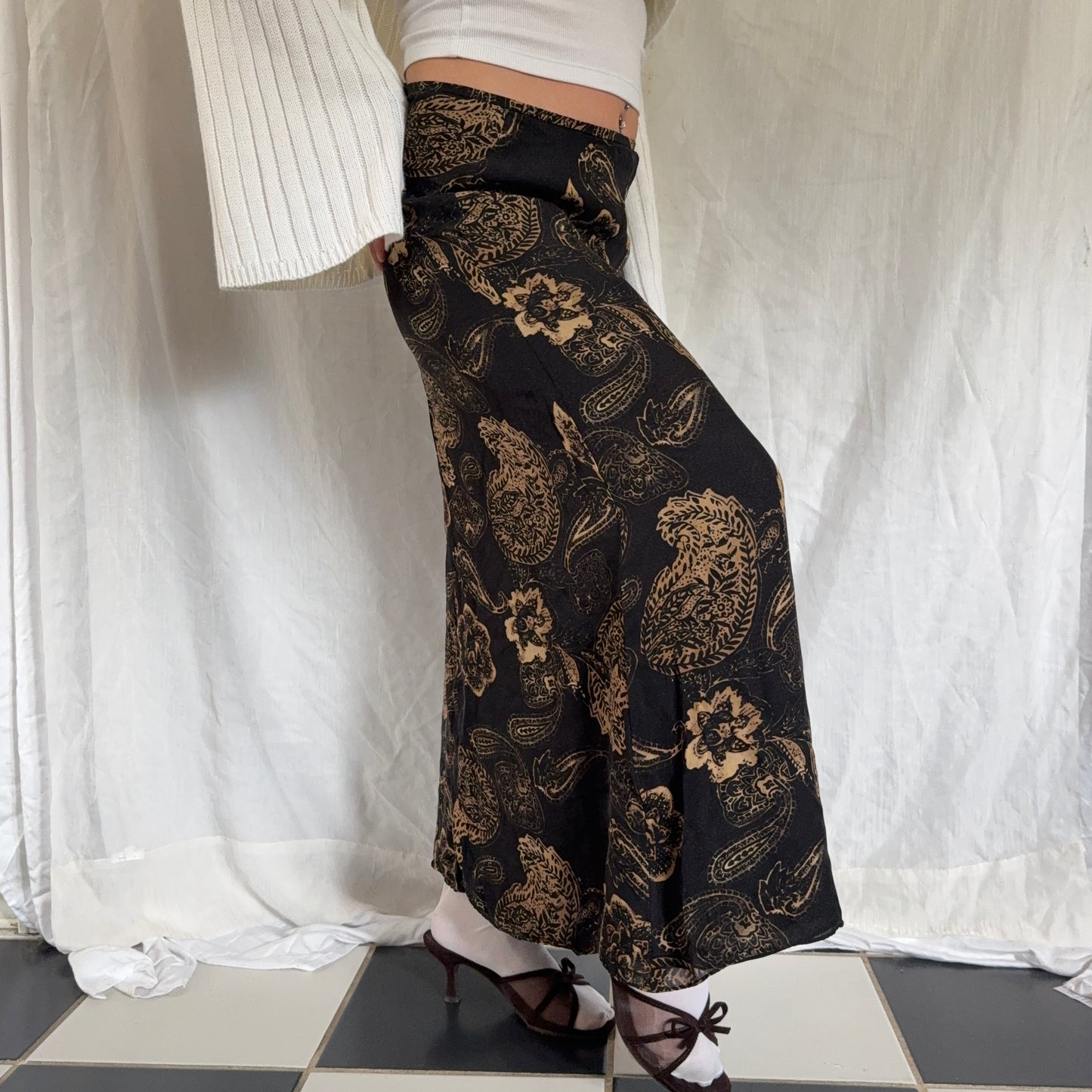 Black paisley flower maxi skirt