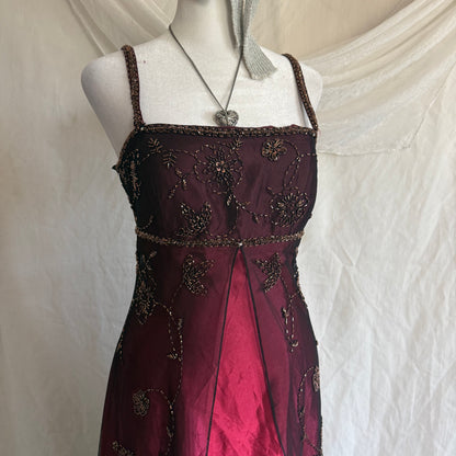 2000s Betsey flower beaded red prom gown
