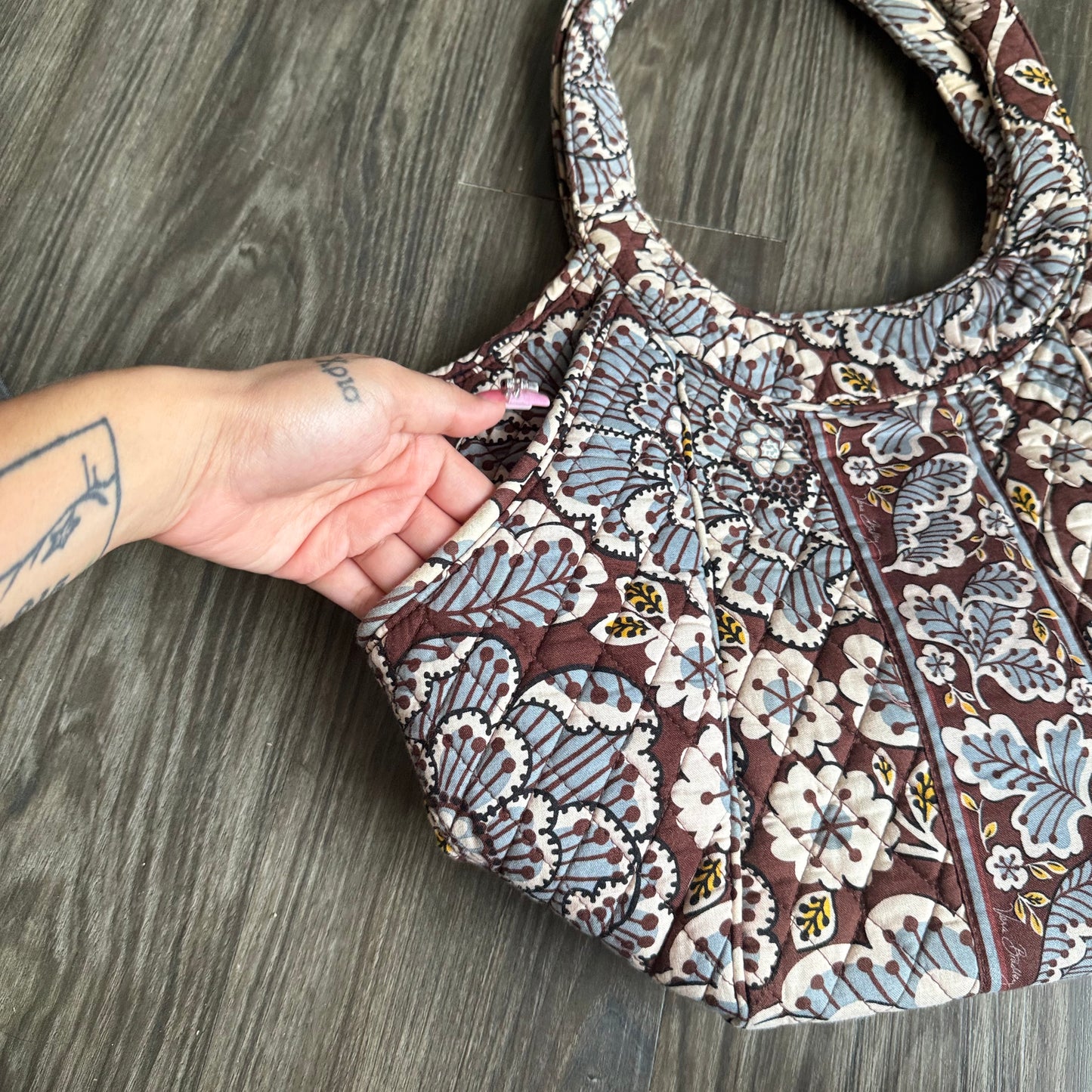 Vera Bradley flower shoulder bag