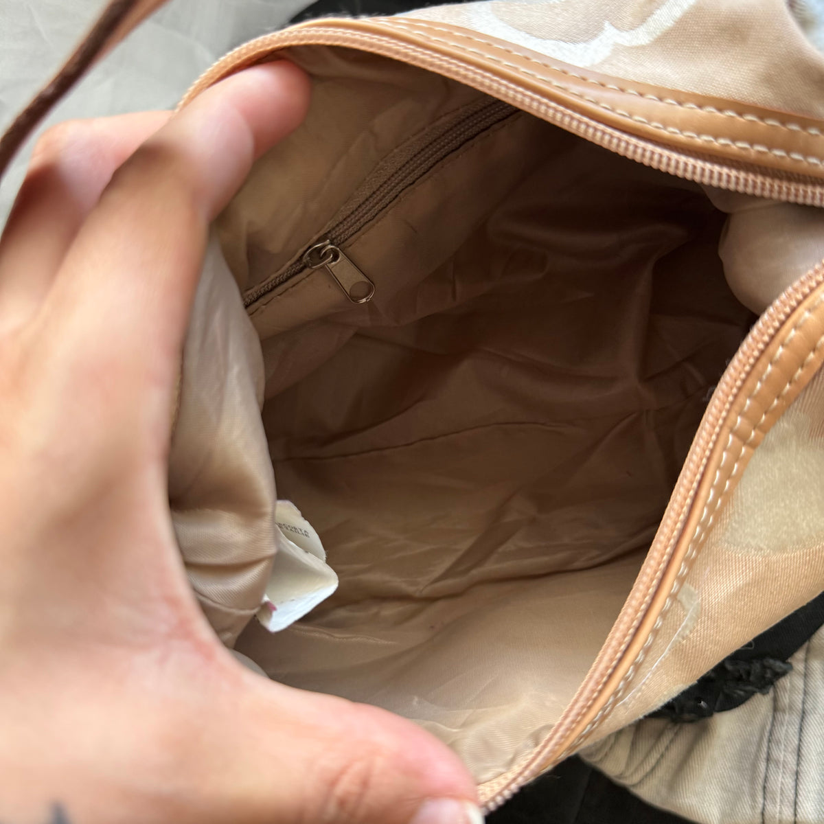 XOXO heart shoulder bag