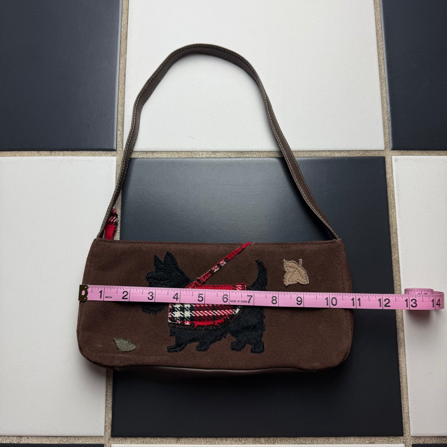 Puppy shoulder bag