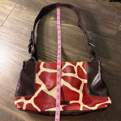 Giraffe print shoulder bag