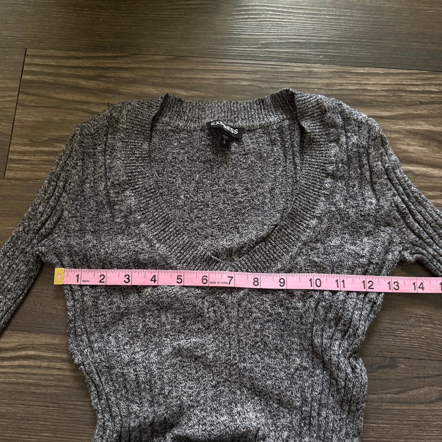 Express grey longsleeve