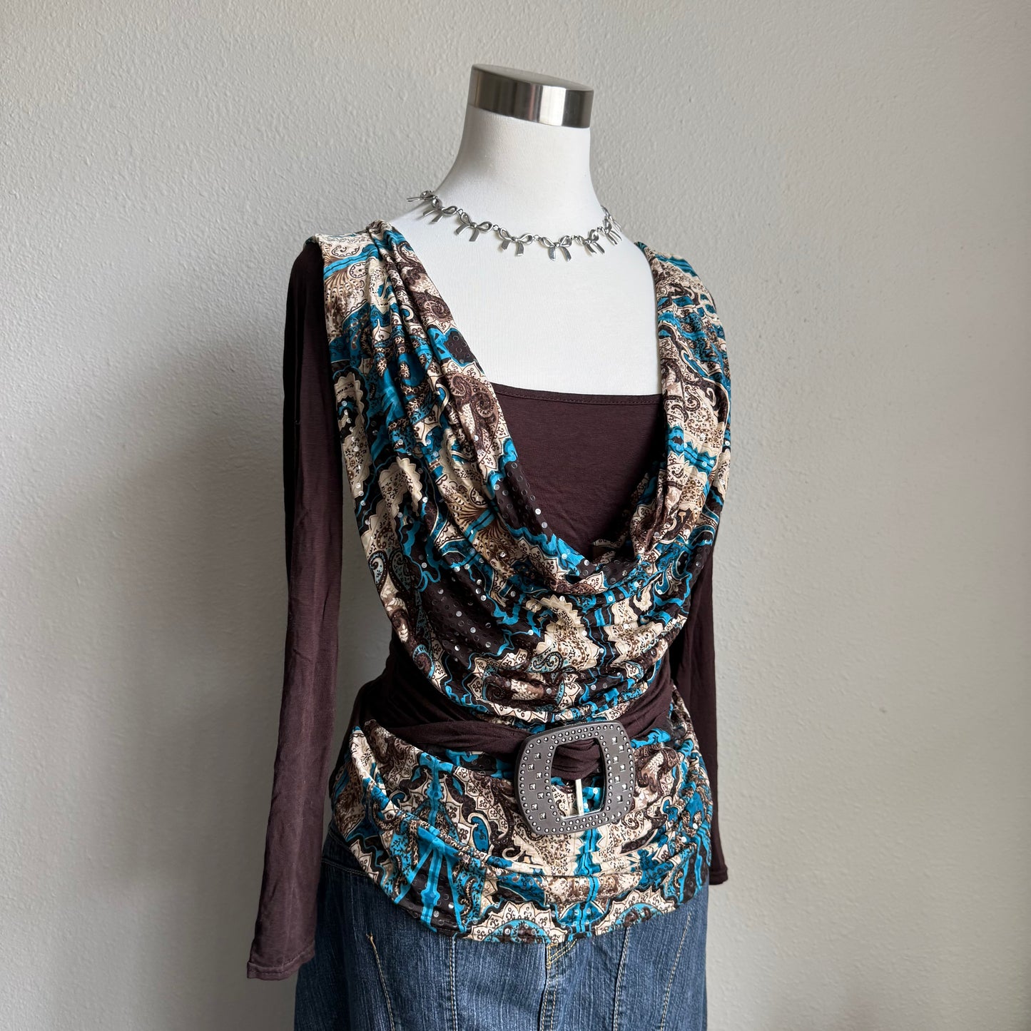 2000s Patterned sleeve top