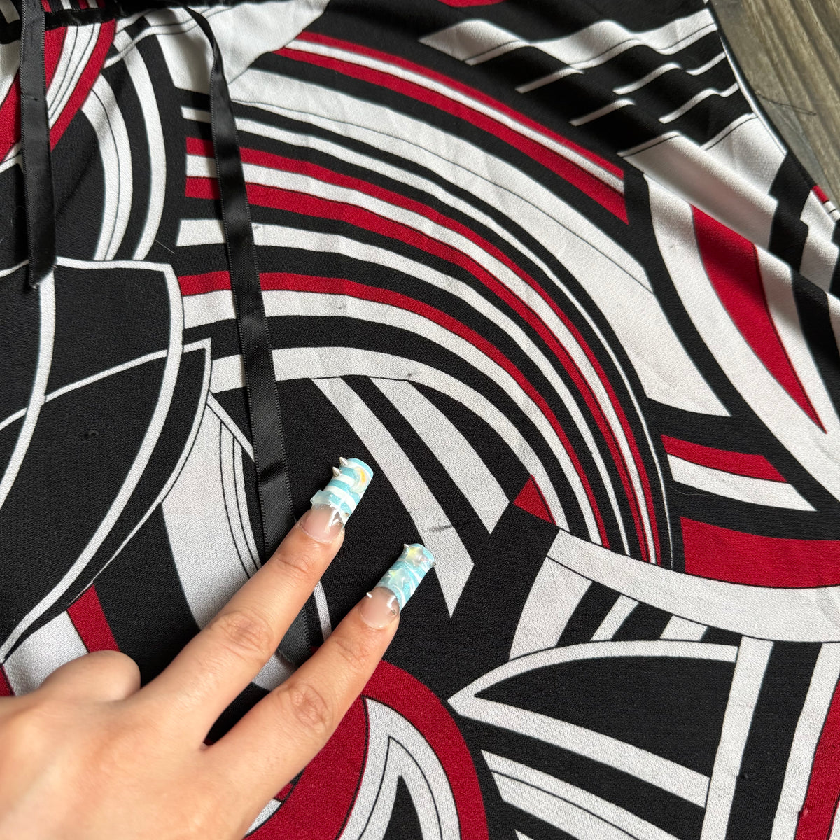 Stella’s patterned top