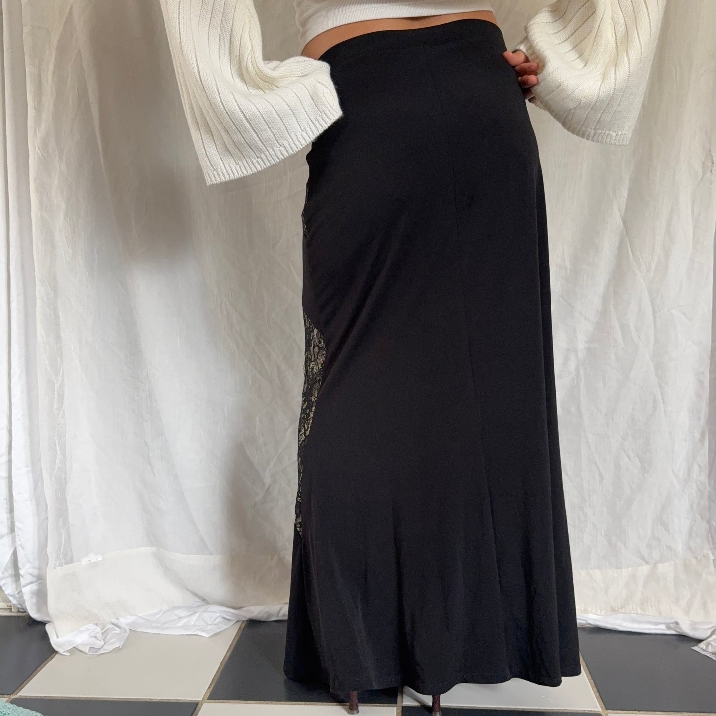 Evening lace maxi