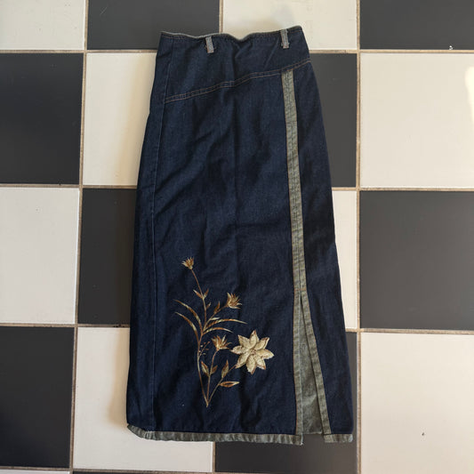 Cottage denim flower maxi