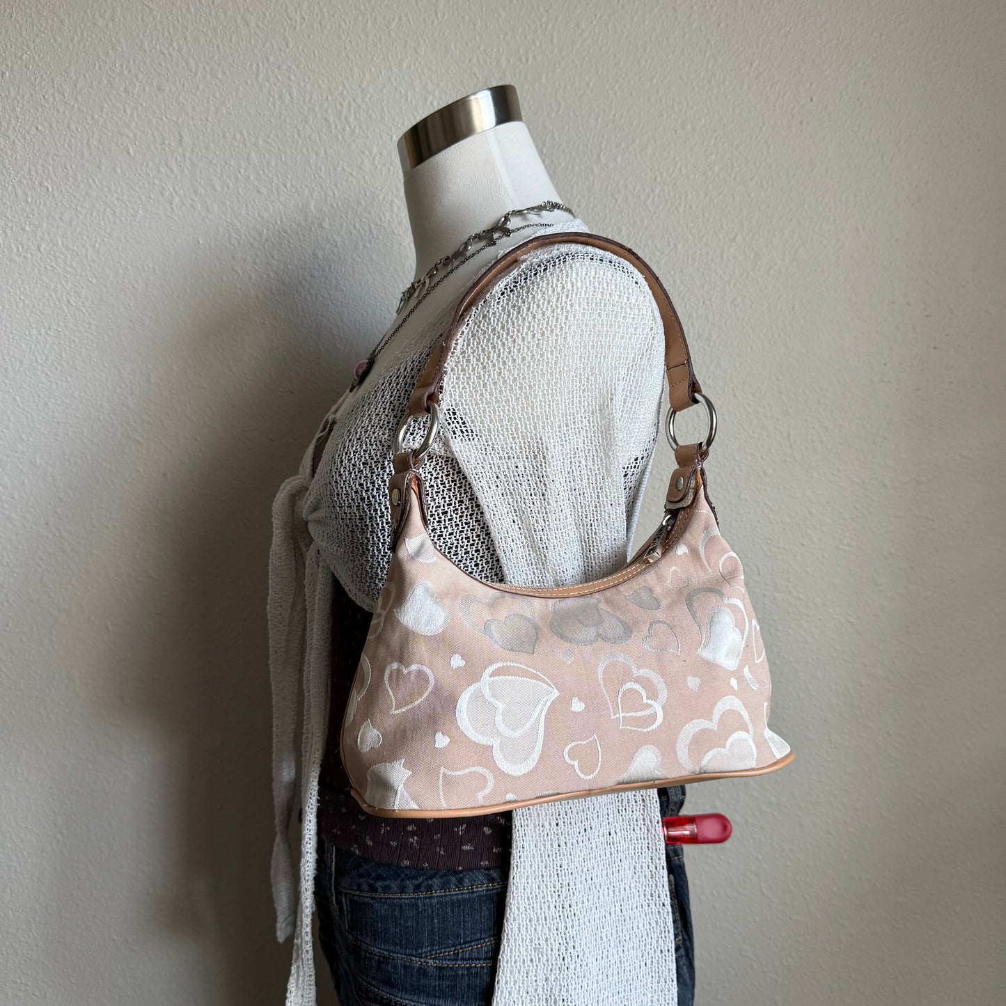 XOXO heart shoulder bag