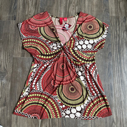 Zoey Beth circle patterned top