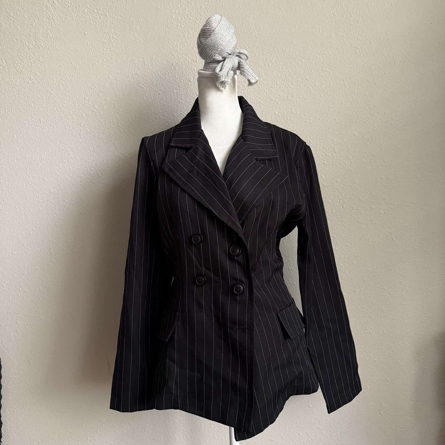Office Siren pinstripe blazer