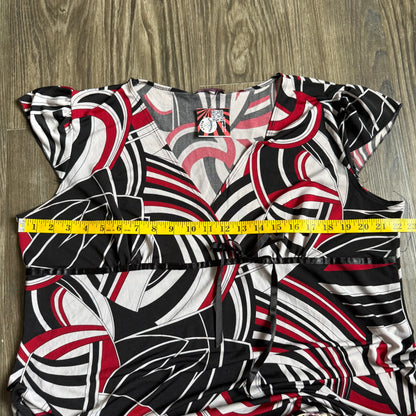 Stella’s patterned top