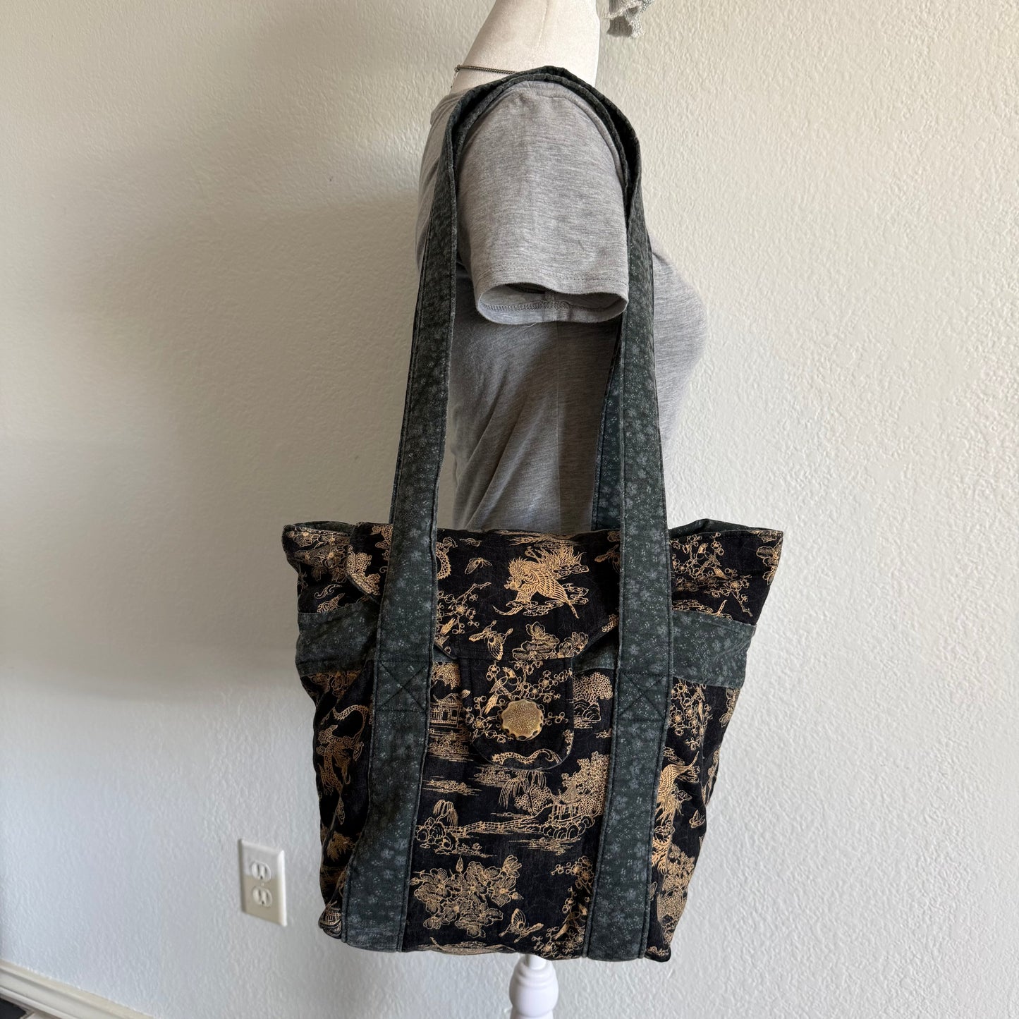 Japanese shoulder tote bag